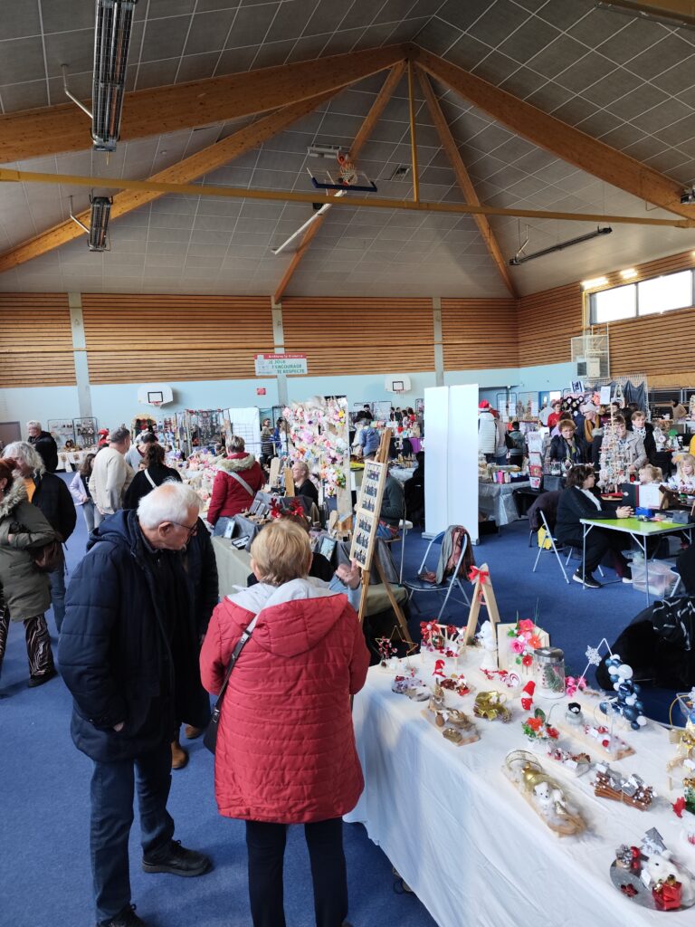Marché de Noël St Romain Le Puy, 2025