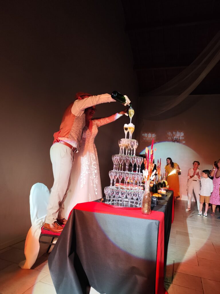 Mariage au Château de Montrouge, Savigneux 42