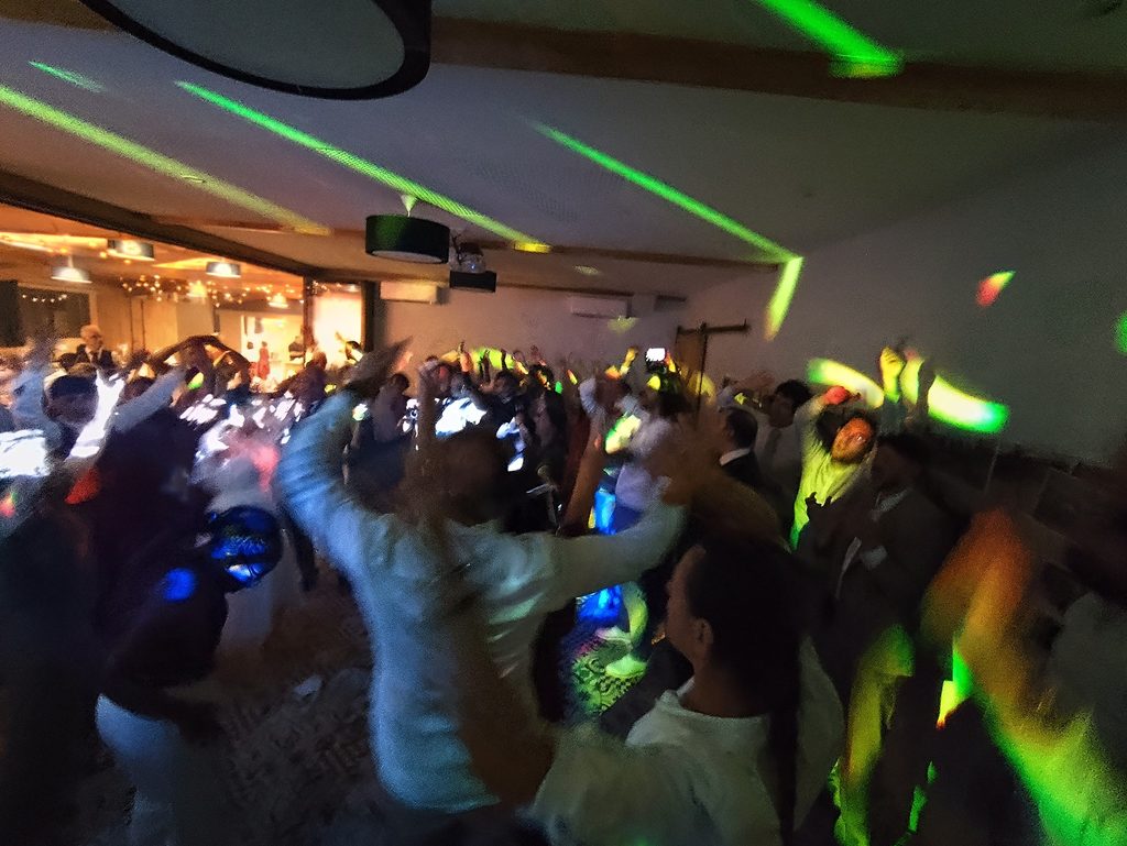 Mariage à Ferme Pédagogique- La Ferme Aux Trois Granges, Boisset les MontrondMariage à Ferme Pédagogique- La Ferme Aux Trois Granges, Boisset les Montrond