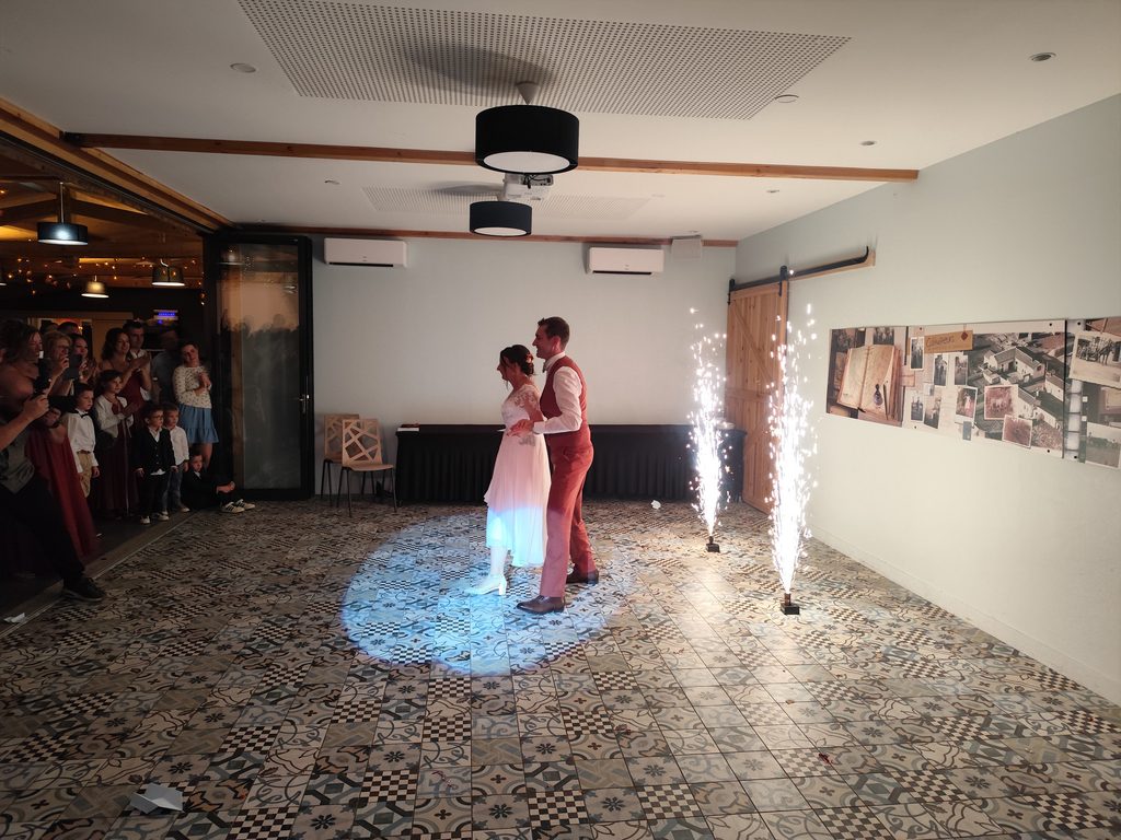 Mariage à Ferme Pédagogique- La Ferme Aux Trois Granges, Boisset les Montrond
